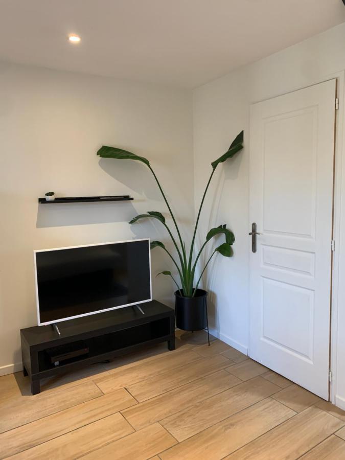 Appartement Duplex Proche Zenith, Megacite, Stade Amiens Exterior foto
